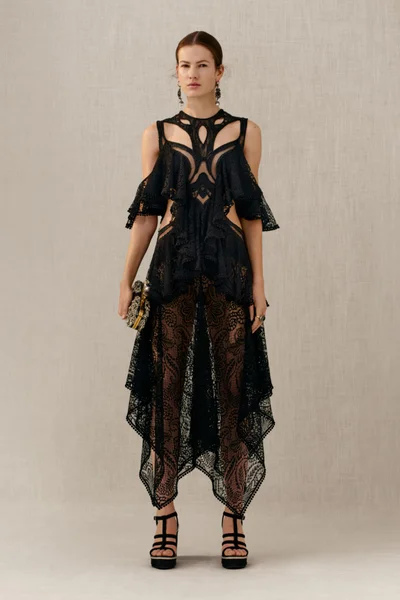 Look 27
